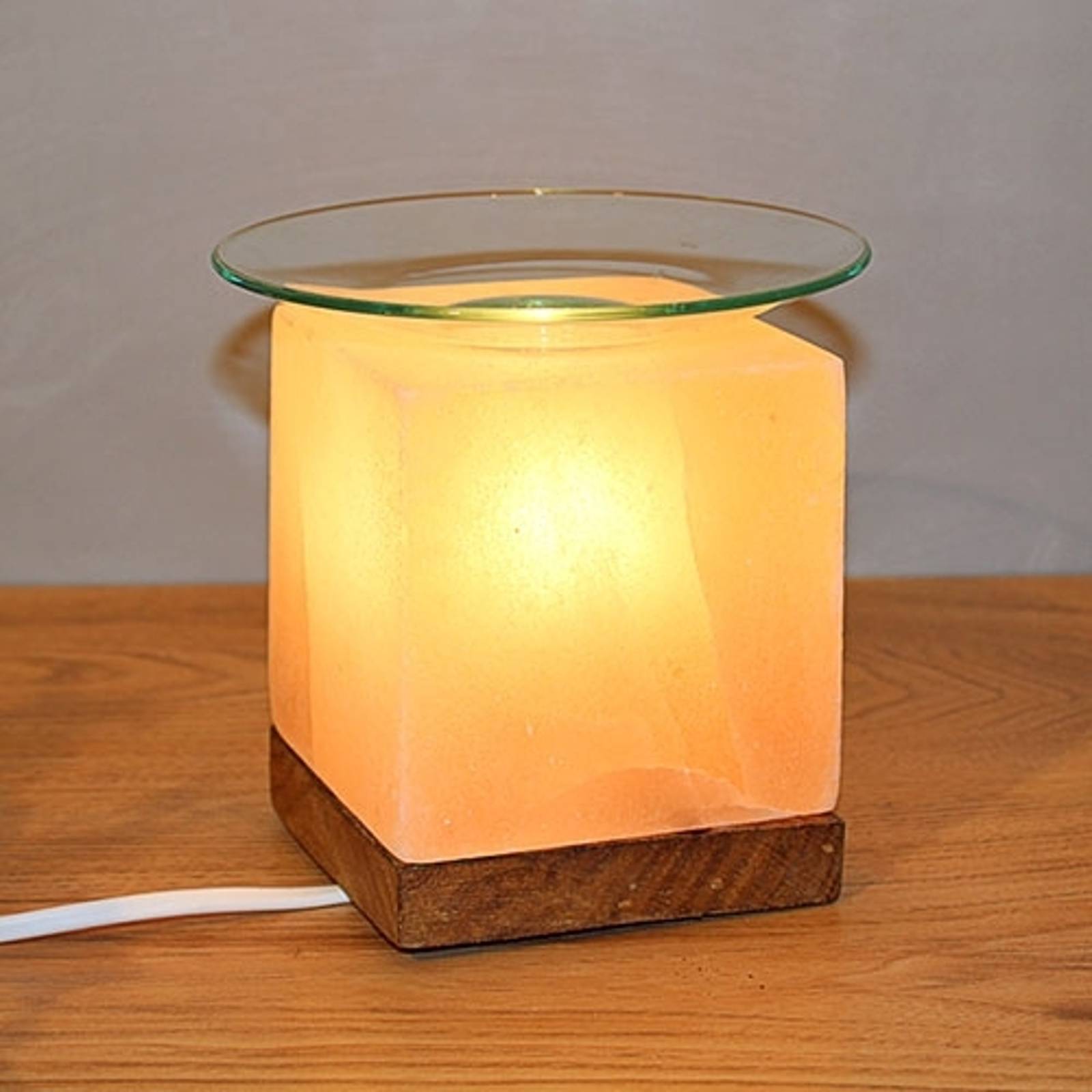 Aromatická solná lampa Kubus pro náladový čas